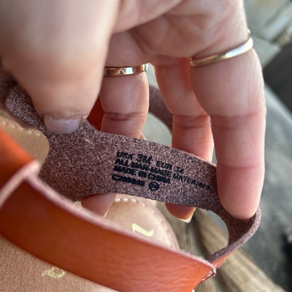 Nina Orange girls casual Sandals with T-Strap Design NWT Sz-3. E - Picture 7 of 9